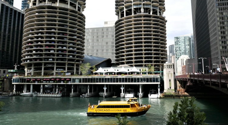 Chicago Watertaxi Foto Pierre Nierhaus