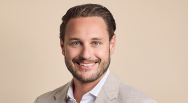 Alex Lake Zürich Dario Salvel Hotel Manager Foto Claudia Link Living Circle Alex Lake Zürich