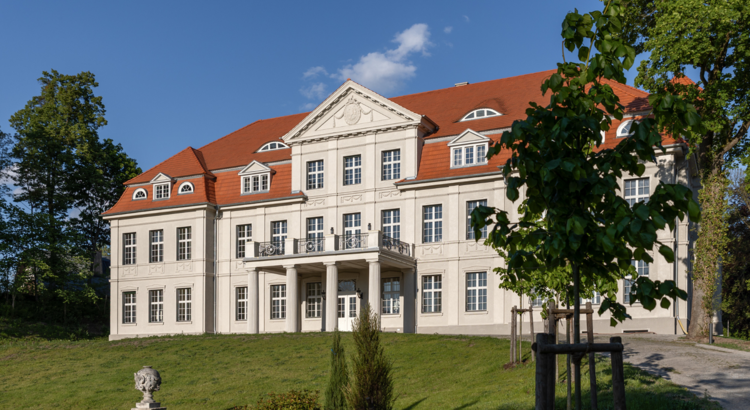 Schlosshotel Neustrelitz Foto Schlosshotel Neustrelitz