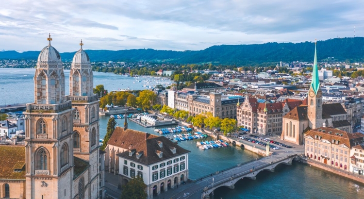 Schweiz Zürich Foto iStock taranchic