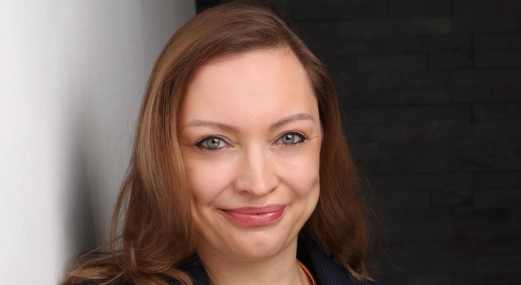 JW Marriott Hotel Frankfurt Anne Drescher GM Foto Picture People