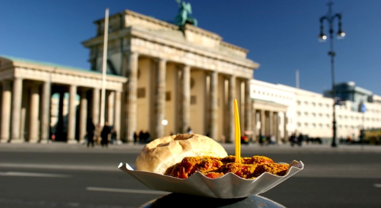 Currywurst Berlin Foto iStock AndreasWeber