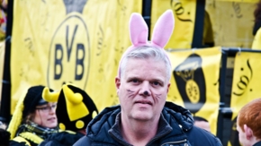 Fußballfans Borussia Dortmund Foto iStock FroggyFrogg
