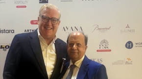 Grand Metropolitan Hotels Martin Smura Ramesh Arora Foto Grand Metropolitan Hotels