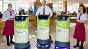 Rhön Park Aktiv Resort Roboter Service.jpg
