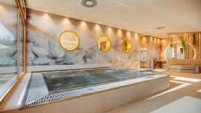 Larimar Massagepool Foto Karl Schrotter Hotel Larimar