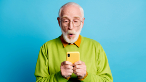 Senioren Smartphone Social Media iStock Deagreez.jpg