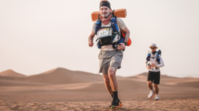 Jan-Patrick Krüger, Geschäftsführer vom Hotel Berlin, Berlin, beim härtesten Ultralauf der Welt - Marathon des Sables